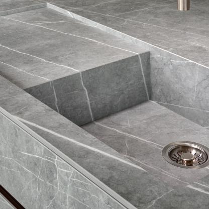 Fusion Zaha Stone