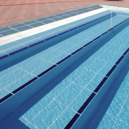 Public sports pool